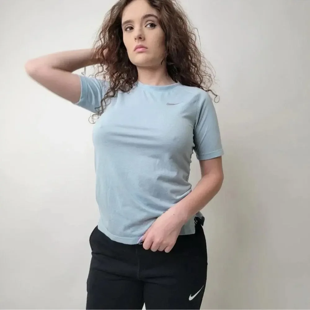 Nike Women's Sky Blue Short Sleeve Tee